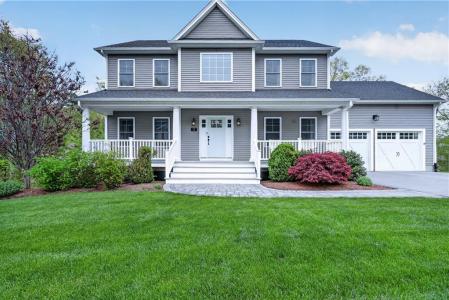 12 Vincent Way, Cumberland, RI 02864, USA
