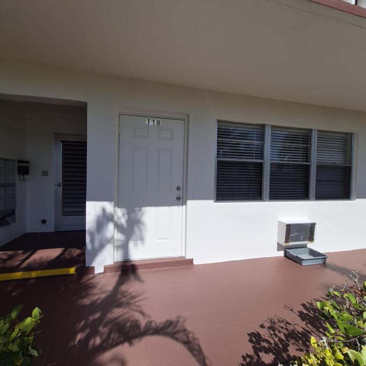 118 Kent H, West Palm Beach, Floride 33417, États-Unis