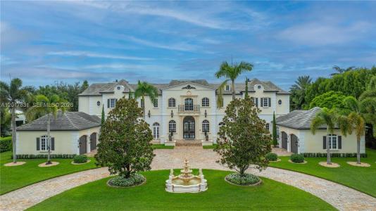 2951 Lake Ridge Ln, Weston, Florida 33332, USA
