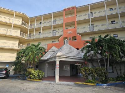 8290 Lake Dr 308, Doral, Florida 33166, USA