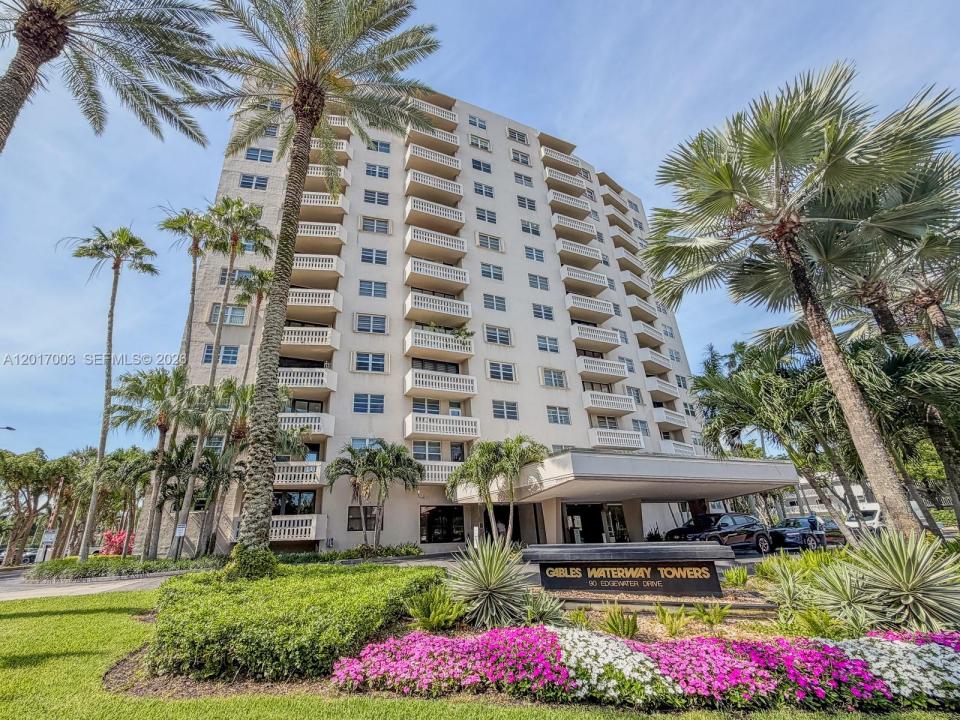 90 Edgewater Dr 114, Coral Gables, Floride 33133, États-Unis