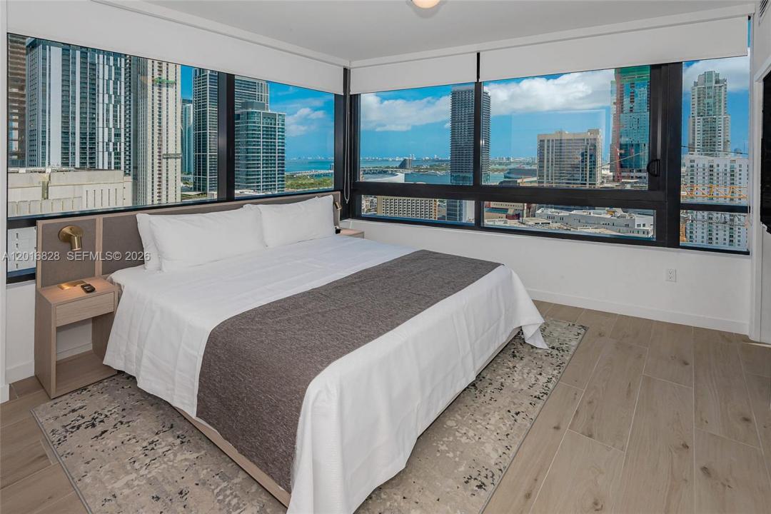 225 N Miami Ave 2801, Miami, Floride 33128, États-Unis