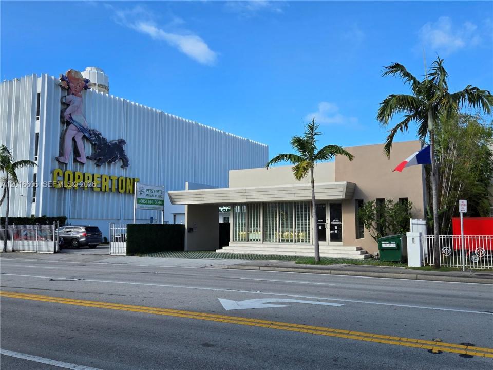 7320 Biscayne Blvd, Miami, Florida 33138, USA