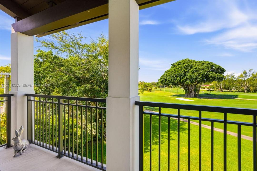 1228 Anastasia Ave 304, Coral Gables, Florida 33134, Stati Uniti