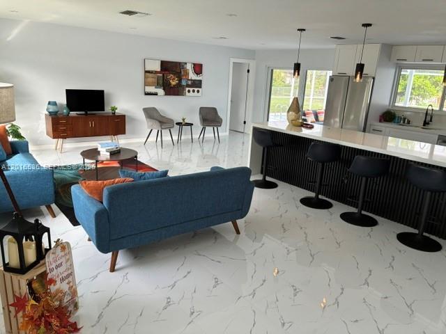 1212 SE 43rd Terrace, Cape Coral, Floryda 33904, USA