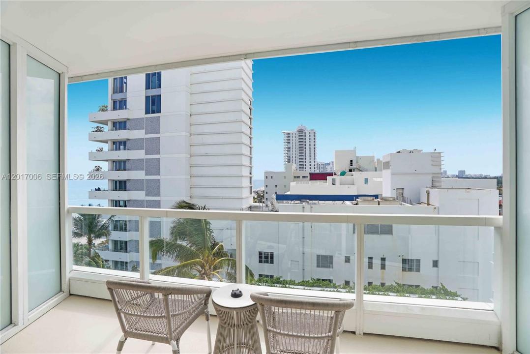 4391 Collins Ave 916, Miami Beach, Floride 33140, États-Unis