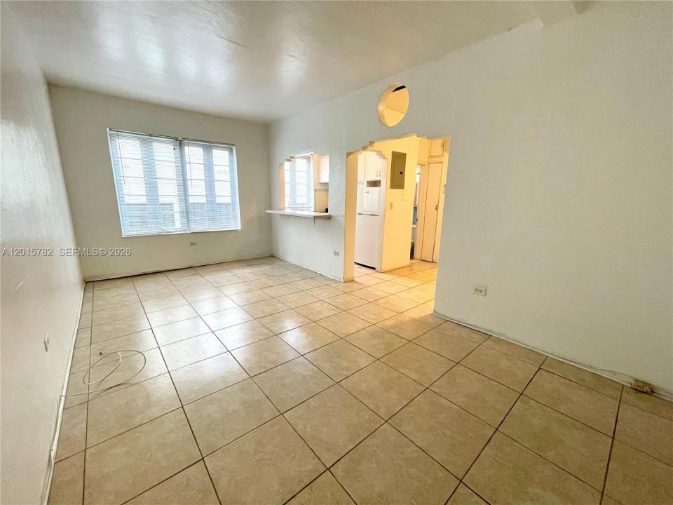 901 Collins Ave 103, Miami Beach, Florida 33139, USA