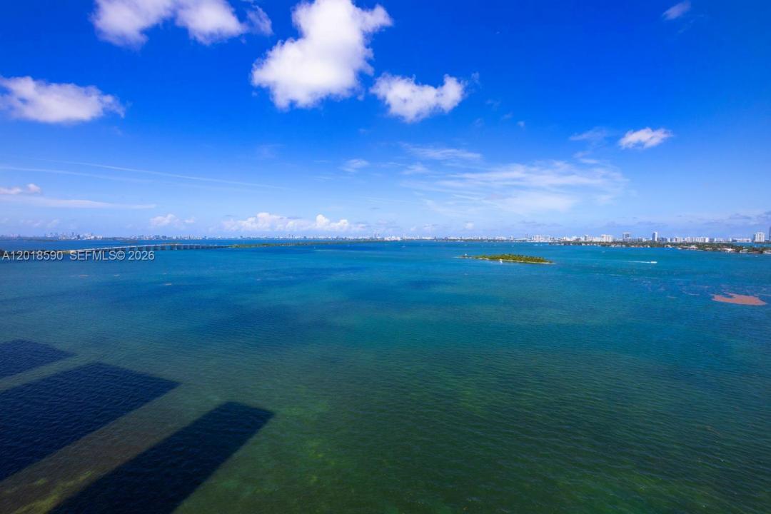 725 NE 22nd St PH2A, Miami, Floride 33137, États-Unis