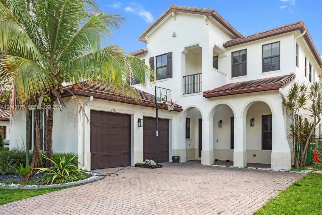 4081 NW 85th Dr, Cooper City, Florida 33024, USA