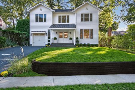 5 Pepperday Avenue, North Hempstead, 뉴욕 11050, 미국