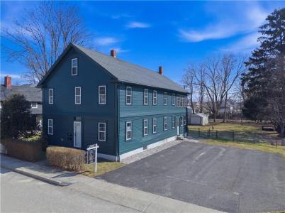27 Barney Street, Warren, Rhode Island 02885, USA