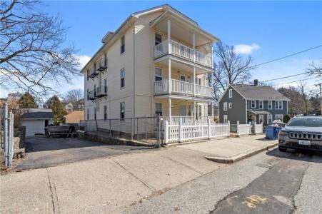 21 7th Avenue 2, Woonsocket, 罗得岛 02895, 美国
