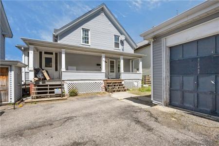 86 Spring Street, Lincoln, Rhode Island 02838, États-Unis