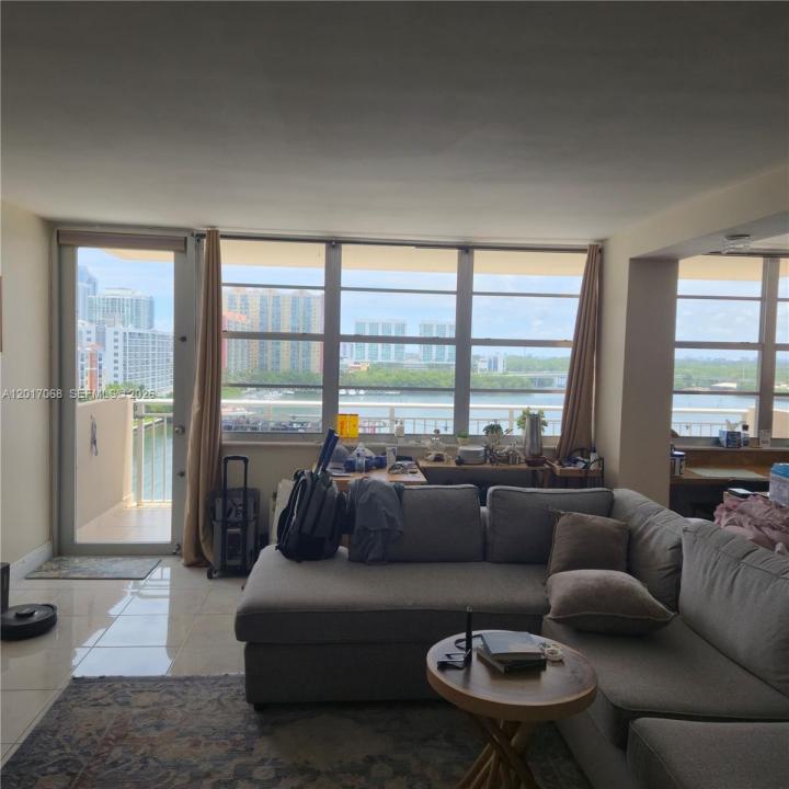 250 174th St 1020, Sunny Isles Beach, Floride 33160, États-Unis