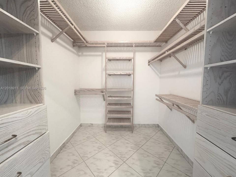 3800 S Ocean Dr 1114 (AVAILABLE NOW), Hollywood, Floride 33019, États-Unis