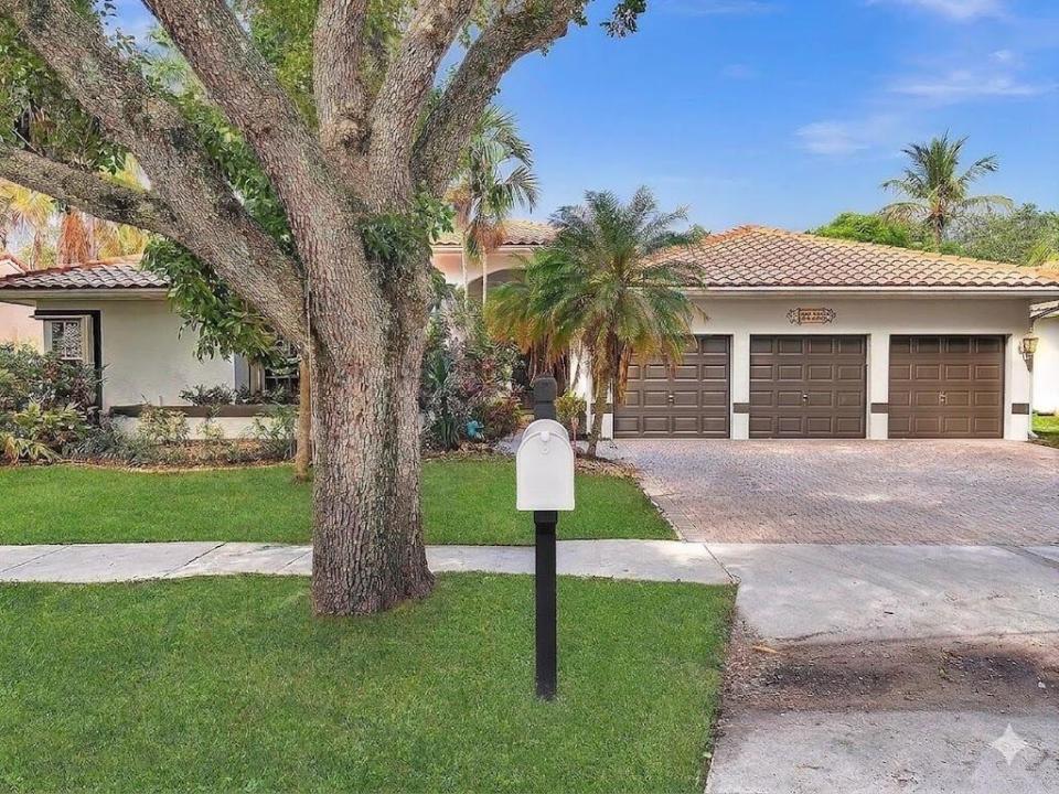 3420 Washington Lane, Cooper City, Florida 33026, Stati Uniti