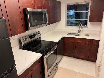 7324 SW 82nd St B210, Miami, Florida 33143, USA