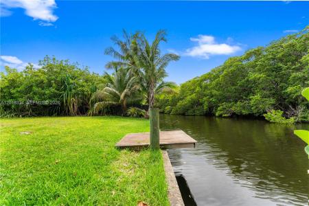 1031 NW 21st St, Fort Lauderdale, Florida 33311, USA