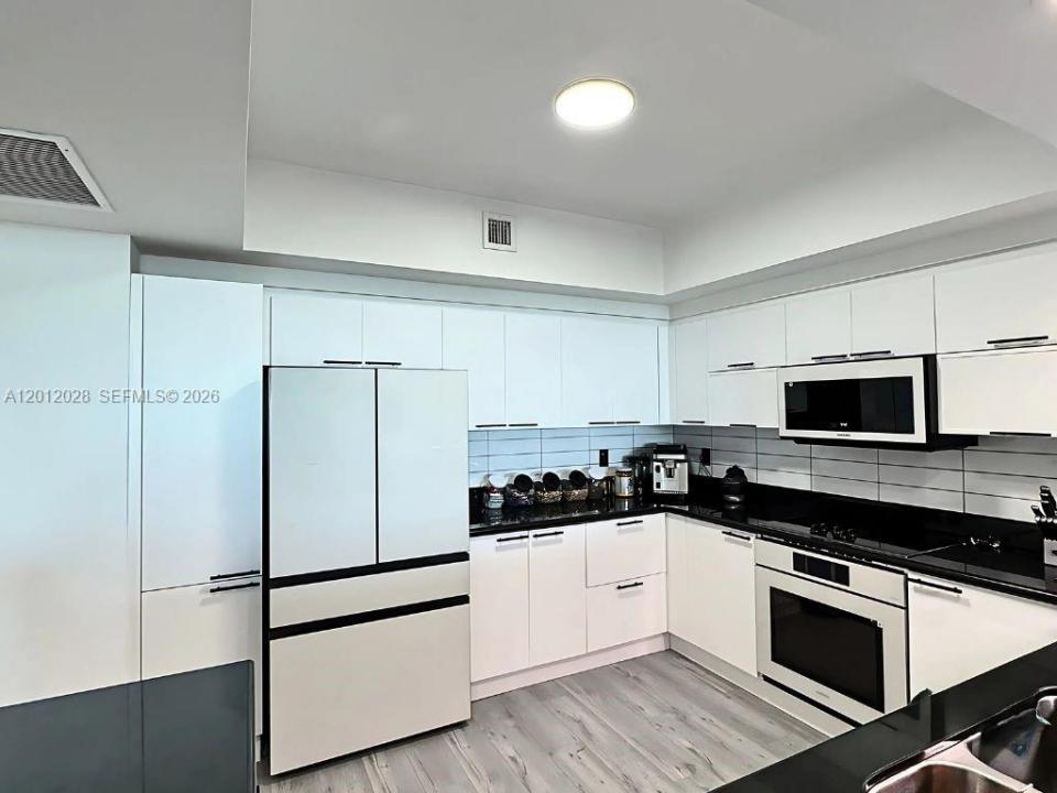 14951 Royal Oaks Ln 1708, North Miami, Floride 33181, États-Unis