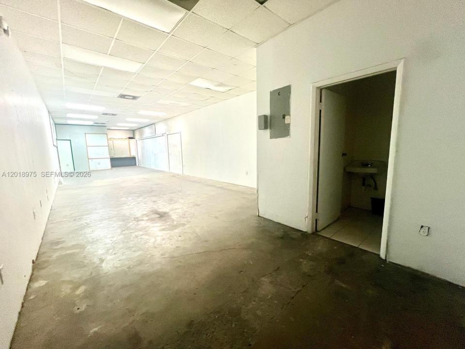 11710 NW South River Dr, Medley, Florida 33178, Stati Uniti