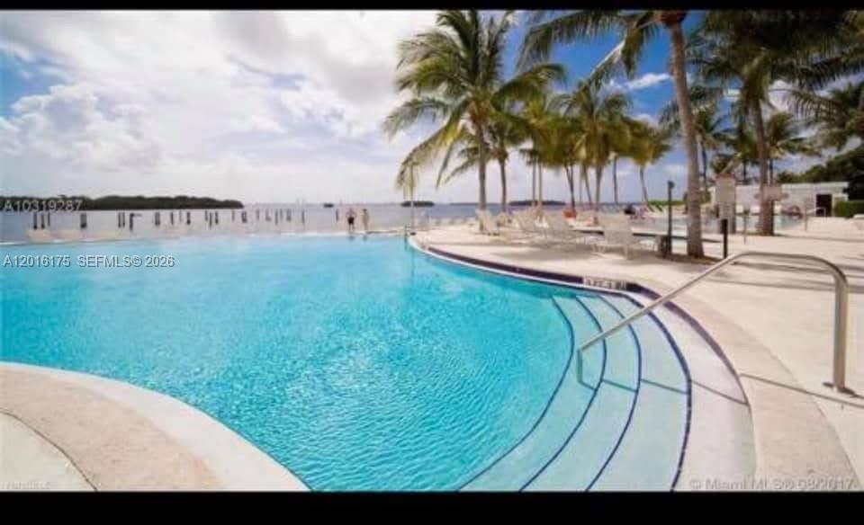 750 NE 64th St B215, Miami, Floride 33138, États-Unis
