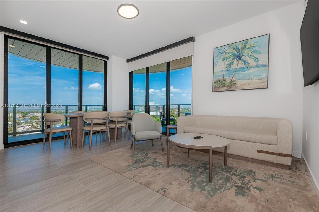 580 72nd St 1112, Miami Beach, Florida 33141, Stati Uniti
