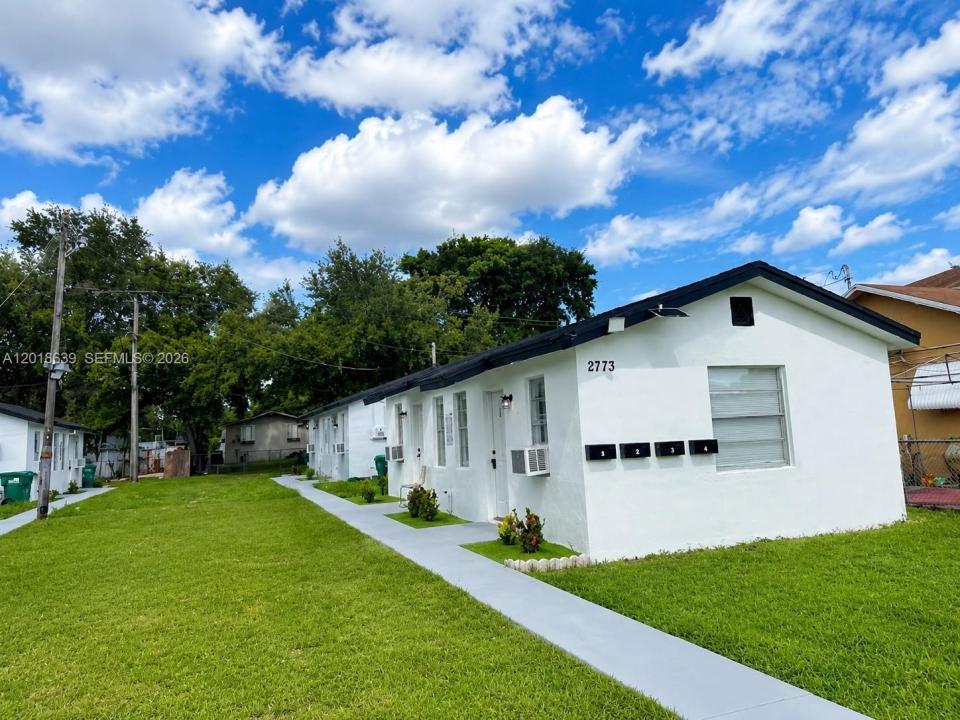 2775 NW 57th St, Miami, Floride 33142, États-Unis
