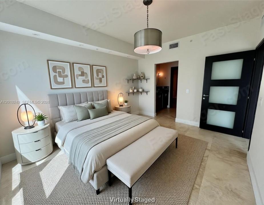 300 S Biscayne Blvd 2606, Miami, Florida 33131, USA