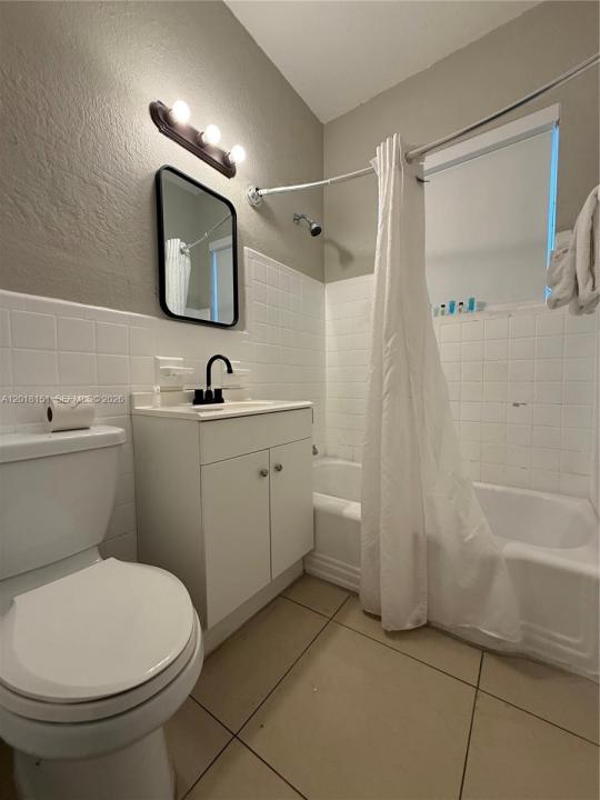 7710 Harding Ave 1, Miami Beach, Florida 33141, Stati Uniti