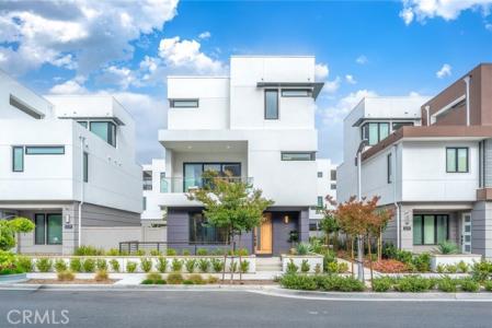 Veterans Way, Tustin, California 92782, Stati Uniti