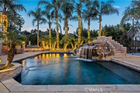 Baden, Chatsworth, Californie 91311, États-Unis