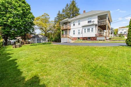 6 Middle Street, West Warwick, Rhode Island 02893, USA