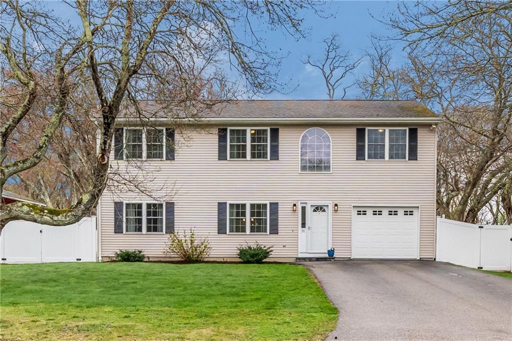 70 Foddering Farm Road, Narragansett, Rhode Island 02882, USA