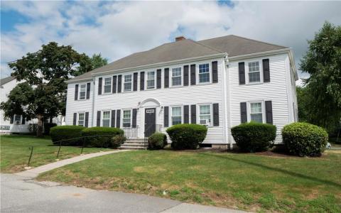 184 N Fenner Road 9C, Middletown, Rhode Island 02842, USA