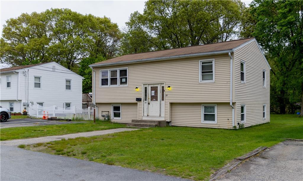 64 Perkins Avenue, Cranston, Rhode Island 02910, États-Unis