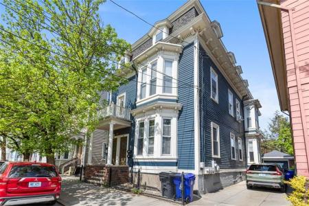 124 Vinton Street, Providence, Rhode Island 02909, USA