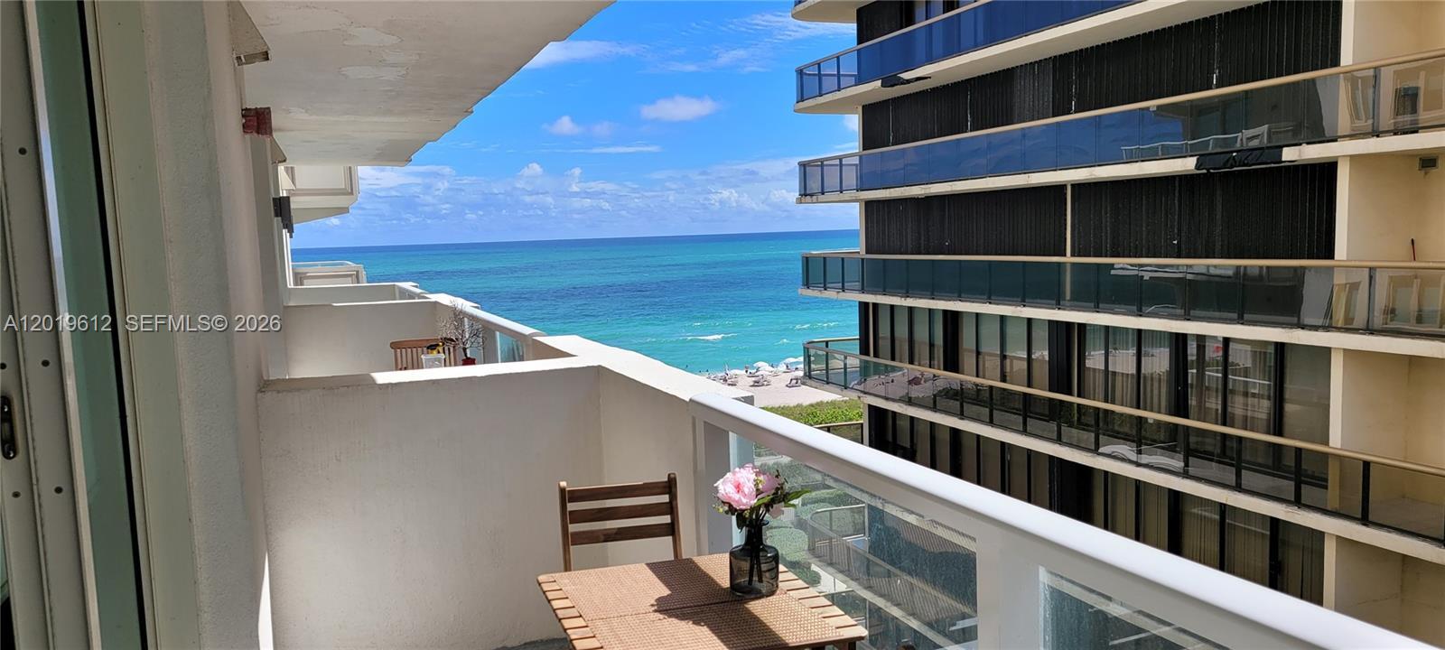 9499 Collins Ave 705, Surfside, Florida 33154, Stati Uniti