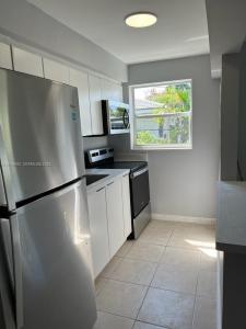 7820 NE Bayshore Ct 209, Miami, Florida 33138, USA