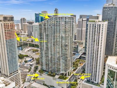 88 SW 7th St 2011, Miami, Florida 33130, USA