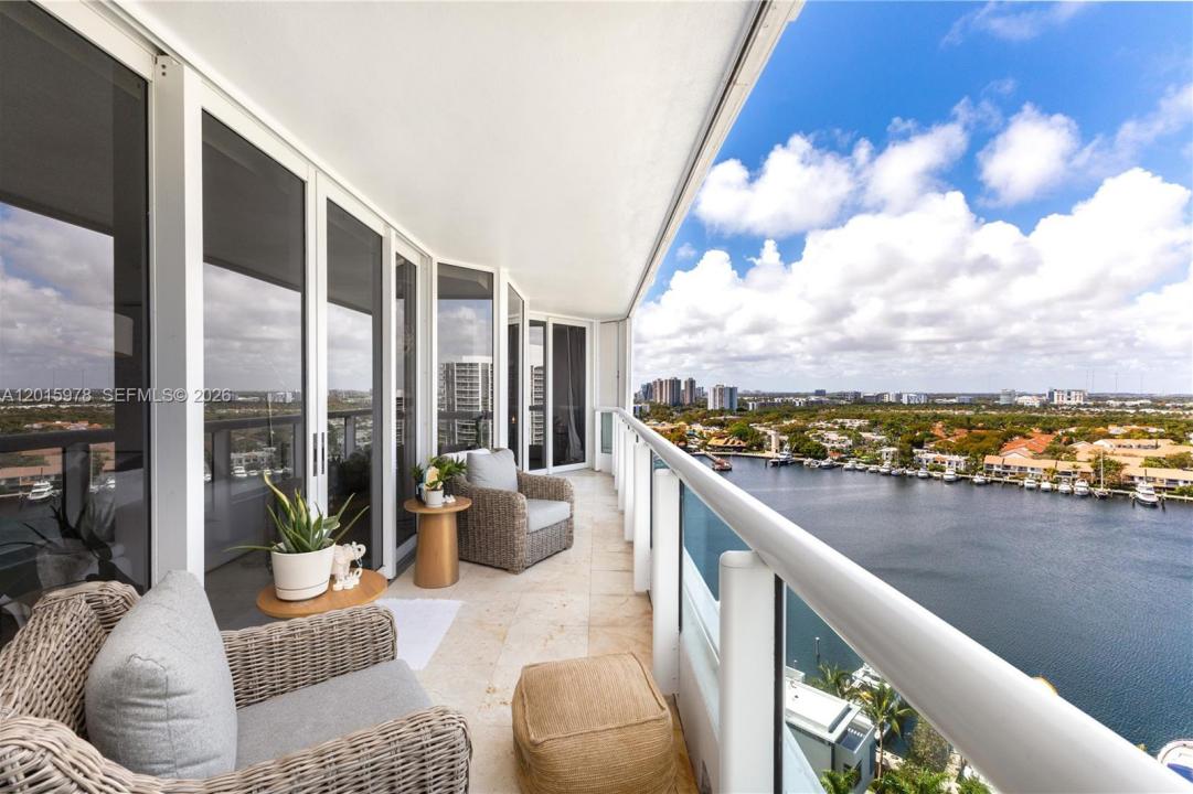 21055 Yacht Club Dr 1707, Aventura, Флорида 33180, Соединенные Штаты