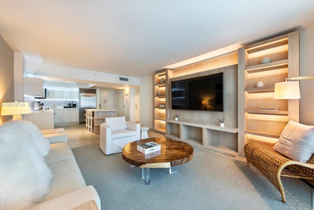 102 24th St 1012, Miami Beach, Floryda 33139, USA