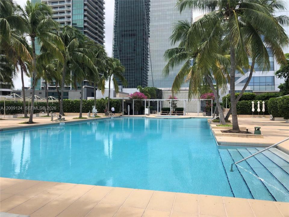 1435 Brickell Ave 3505, Miami, Florida 33131, USA