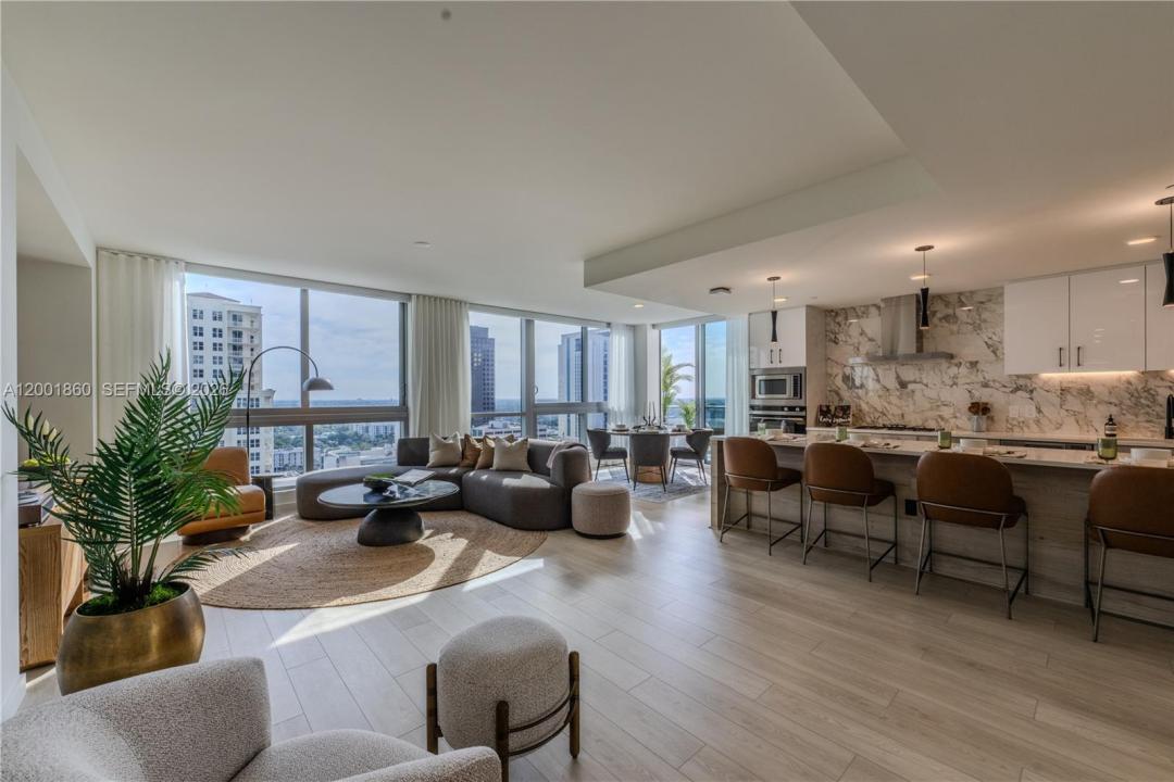 333 N New River Dr E 3504, Fort Lauderdale, Florida 33301, Stati Uniti