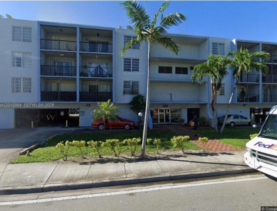 1250 NE 125th St 317A, North Miami, 플로리다 33161, 미국