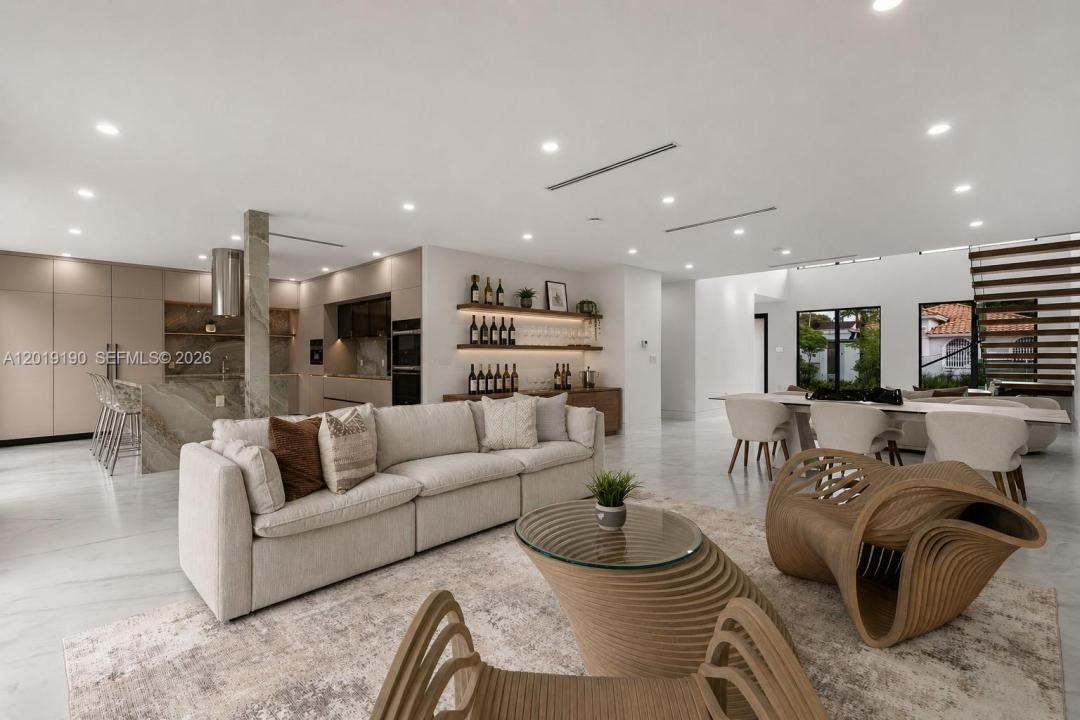 2265 SW 4 St, Miami, Florida 33135, Stati Uniti