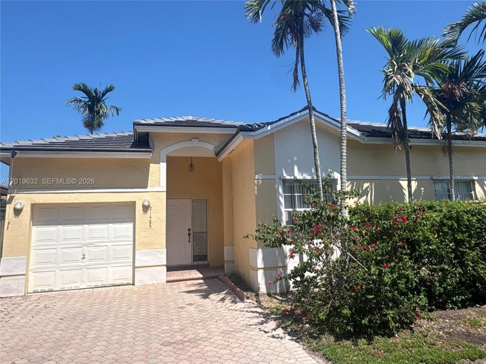 21485 SW 90th Pl 21485, Cutler Bay, Florida 33189, USA