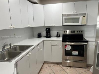 3725 S Ocean Dr 615, Hollywood, Florida 33019, USA
