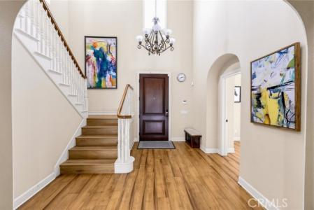 E Viewcrest Drive, Azusa, كاليفورنيا 91702, الولايات المتحدة