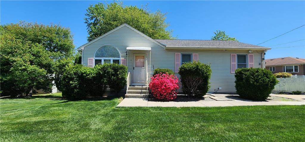 5 Barnes Avenue, Johnston, Rhode Island 02919, USA