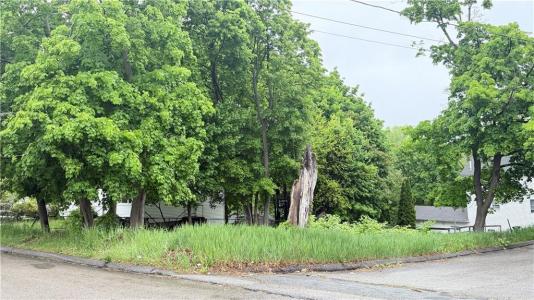 50 Hedley Avenue, Johnston, Rhode Island 02919, USA
